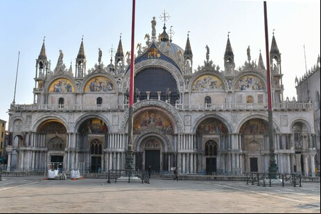 Fachada da Basílica de San Marco, em Veneza
