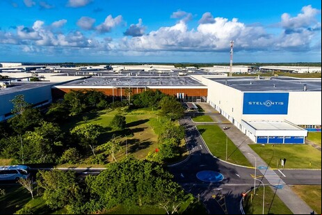 Grupo automotivo afirmou que lançará até 2030 seis novos modelos