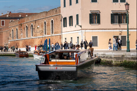 Lucietta é o primeiro táxi aquático totalmente elétrico de Veneza