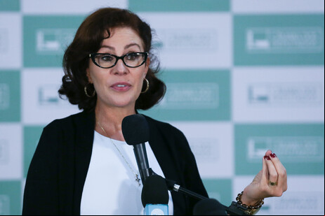 Deputada Carla Zambelli está foragida na Itália