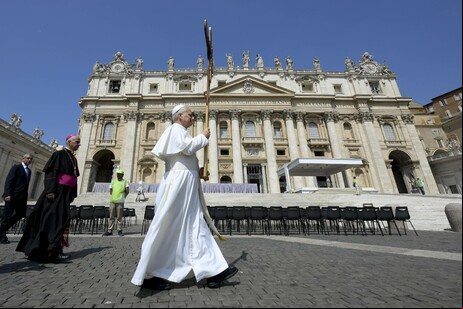 Papa se reuniu com núncios no Vaticano