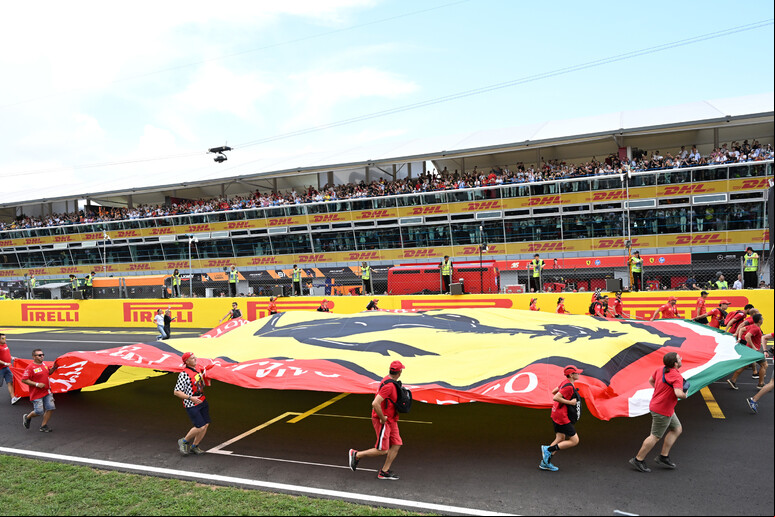 Leclerc ganhou a edição ada do GP da Itália de Fórmula 1 - TODOS OS DIREITOS RESERVADOS