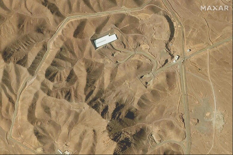 Vista aérea do local onde fica a usina nuclear de Fordow, no Irã © ANSA/AFP